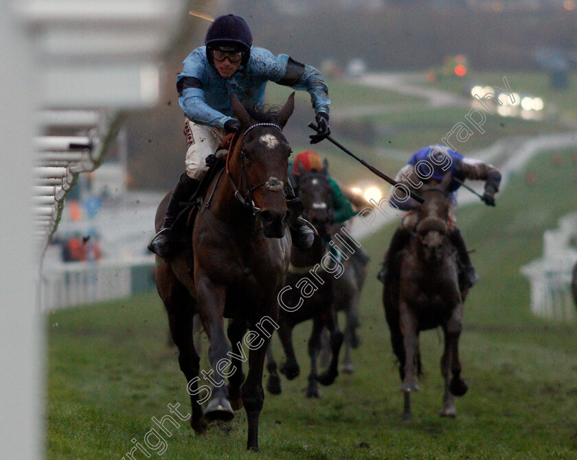 Posh-Trish-0001 
 POSH TRISH (Harry Cobden) wins The Experience The Theatre At The Festival Mares Standard Open National Hunt Flat Race Cheltenham 18 Nov 2017 - Pic Steven Cargill / Racingfotos.com