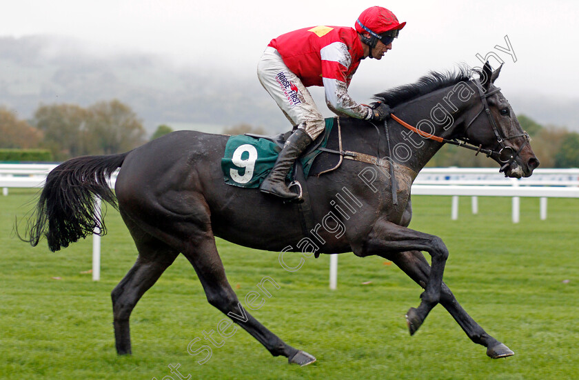 Slate-House-0003 
 SLATE HOUSE (Robbie Power) wins The Matchbook Best Value Betting Exchange Novices Chase
Cheltenham 26 Oct 2019 - Pic Steven Cargill / Racingfotos.com