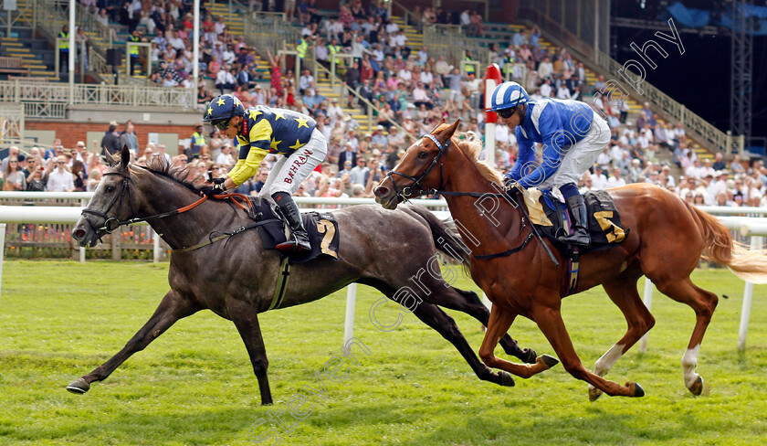 Mrs-Twig-0003 
 MRS TWIG (Tom Marquand) beats ALHATTAN (right) in Fillies Handicap
Newmarket 29 Jun 2024 - Pic Steven Cargill / Racingfotos.com