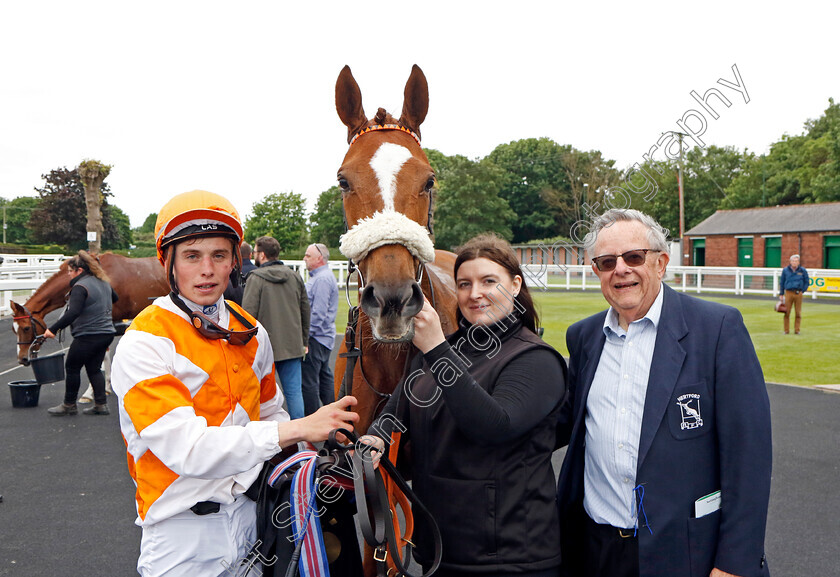 Longuerue-0003 
 LONGUERUE (George Eddery) winner of The Every Race Live On Racing TV Apprentice Handicap
Nottingham 30 May 2023 - Pic Steven Cargill / Racingfotos.com