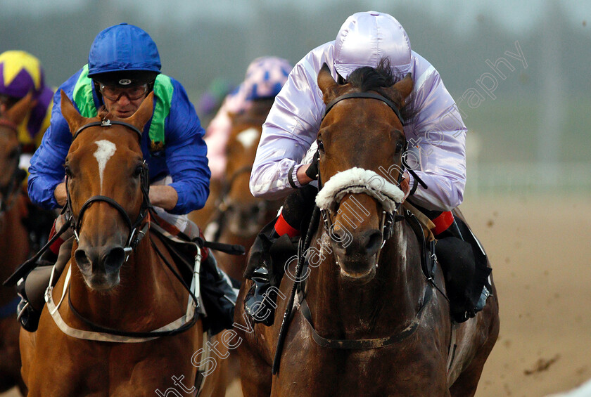 Qaffaal-0006 
 QAFFAAL (right, Harrison Shaw) beats POET'S SOCIETY (left) in The Double Delight Hat-Trick Heaven At totespport.com Handicap
Chelmsford 31 May 2018 - Pic Steven Cargill / Racingfotos.com