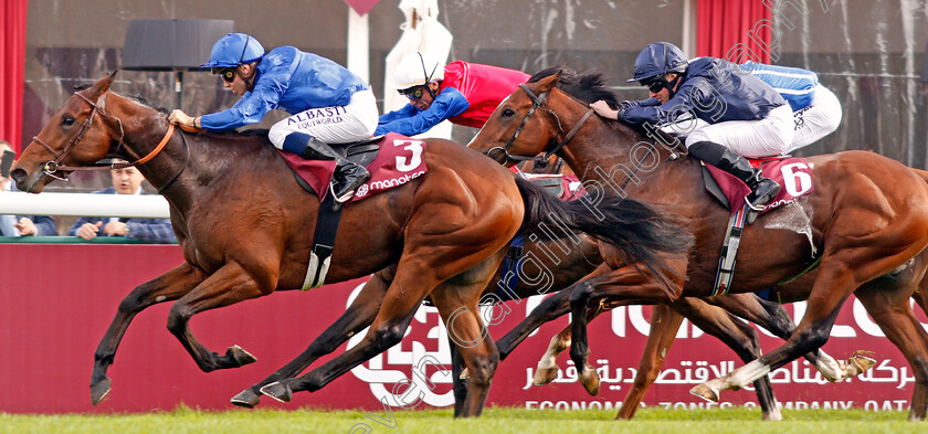 Victor-Ludorum-0009 
 VICTOR LUDORUM (Mickael Barzalona) wins The Qatar Prix Jean-Luc Lagadere
Longchamp 6 Oct 2019 - Pic Steven Cargill / Racingfotos.com