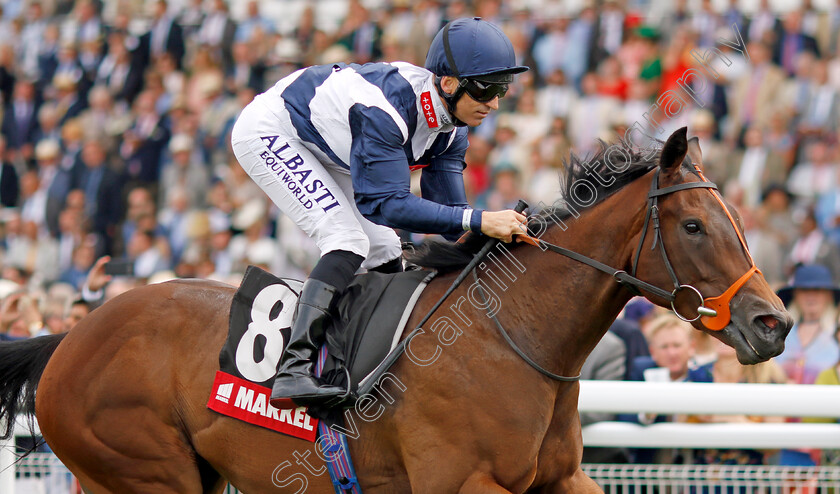 Trillium-0008 
 TRILLIUM (Pat Dobbs) wins The Markel Molecomb Stakes
Goodwood 27 Jul 2022 - Pic Steven Cargill / Racingfotos.com