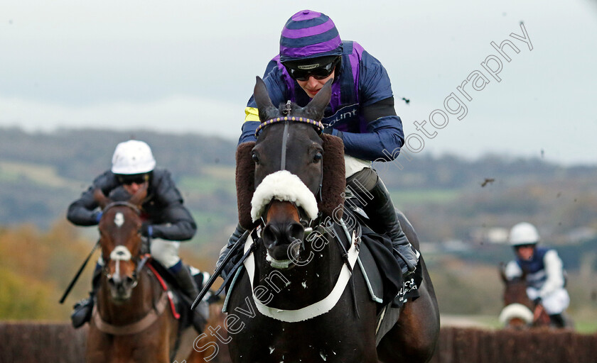 Abuffalosoldier-0003 
 ABUFFALOSOLDIER (Sean Bowen) wins The Holland Cooper Handicap Chase
Cheltenham 17 Nov 2024 - Pic Steven Cargill / racingfotos.com