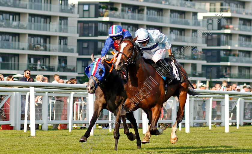 Burning-Bush-0002 
 BURNING BUSH (right, Tom Marquand) beats YE GUD THING (left) in The Laithwaites Wine Nursery
Newbury 22 Jul 2021 - Pic Steven Cargill / Racingfotos.com