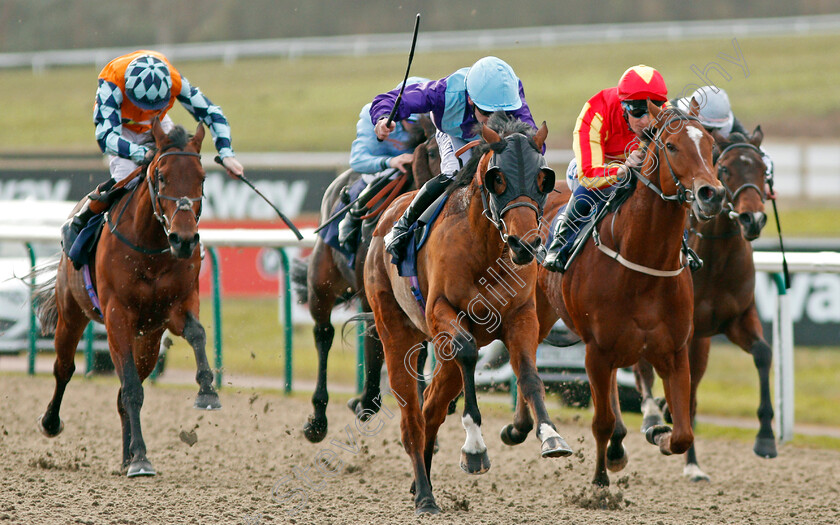 City-Gent-0001 
 CITY GENT (Oisin Murphy) beats JOEGOGO (right) in The 32Red.com Nursery Lingfield 30 Dec 2017 - Pic Steven Cargill / Racingfotos.com