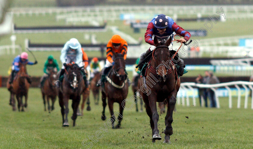 Paisley-Park-0002 
 PAISLEY PARK (Aidan Coleman) wins The galliardhomes.com Cleeve Hurdle
Cheltenham 26 Jan 2019 - Pic Steven Cargill / Racingfotos.com