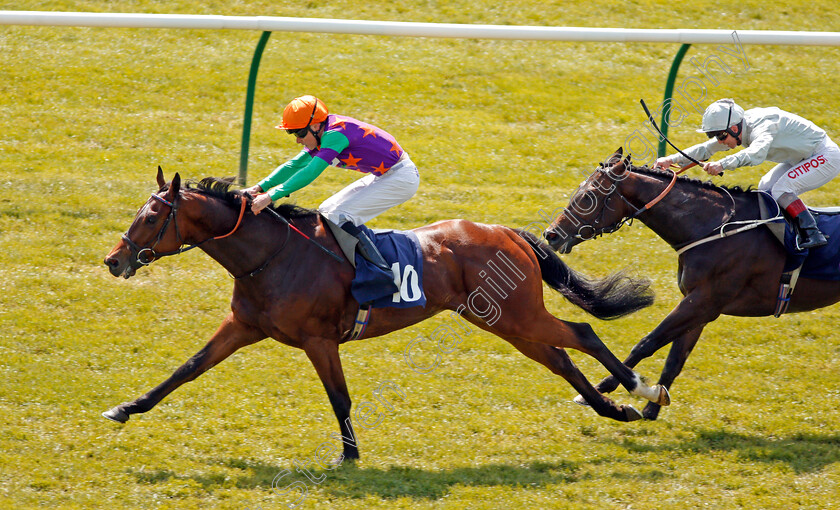 Arigato-0004 
 ARIGATO (Kieran Shoemark) wins The Rewards4racing.com Handicap Div1 Newmarket 18 May 2018 - Pic Steven Cargill / Racingfotos.com