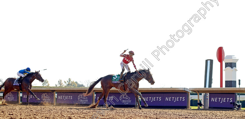 Wonder-Wheel-0005 
 WONDER WHEEL (Tyler Gaffalione) wins The Breeders' Cup Juvenile Fillies
Breeders Cup Meeting, Keeneland USA, 4 Nov 2022 - Pic Steven Cargill / Racingfotos.com