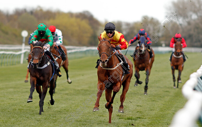 Sir-Ron-Priestley-0007 
 SIR RON PRIESTLEY (right, Franny Norton) beats OCEAN WIND (left) in The Mansionbet Barry Hill Further Flight Stakes
Nottingham 7 Apr 2021 - Pic Steven Cargill / Racingfotos.com