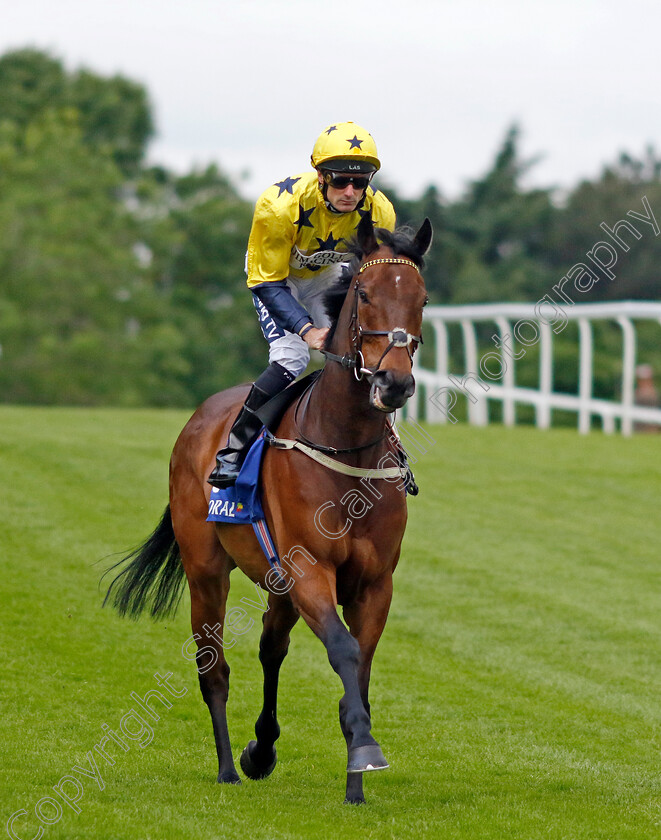 Euchen-Glen 
 EUCHEN GLEN (Paul Mulrennan)
Sandown 26 May 2022 - Pic Steven Cargill / Racingfotos.com