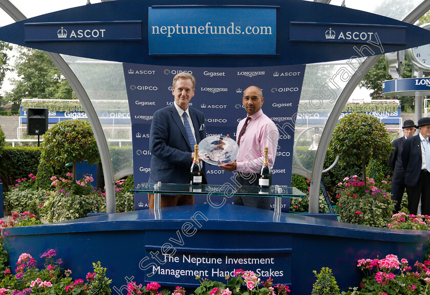 Blue-De-Vega-0008 
 Presentation for The Neptune Investment Management Handicap
Ascot 27 Jul 2018 - Pic Steven Cargill / Racingfotos.com