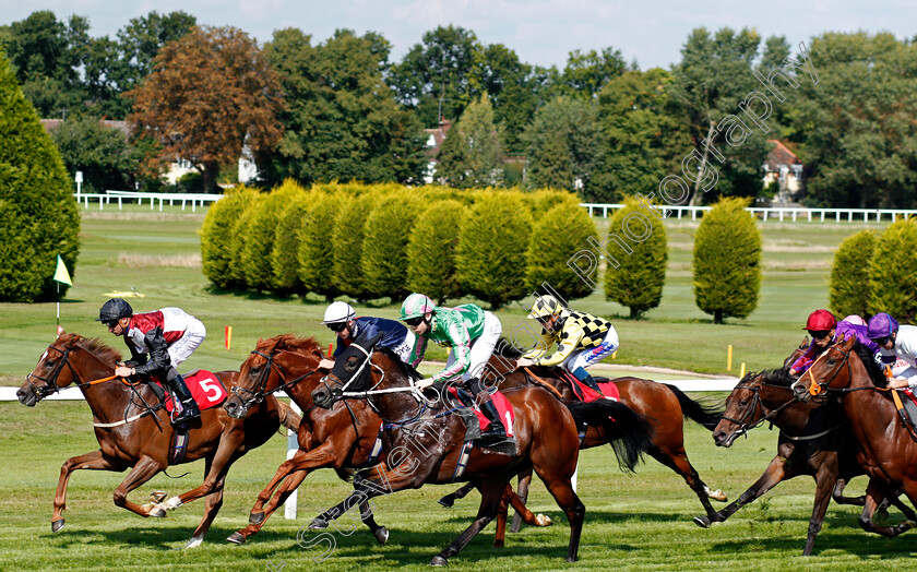 Spoof-0003 
 SPOOF (centre, Callum Shepherd) beats THE GOLDEN CUE (left) and ZALSHAH (2nd left) in The Watch Racing UK On Sky 432 Nursery Sandown 1 Sep 2017 - Pic Steven Cargill / Racingfotos.com