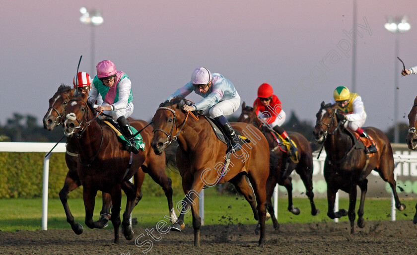 Diocles-Of-Rome-0002 
 DIOCLES OF ROME (centre, Hector Crouch) beats THALER (left) in The Unibet Casino Deposit £10 Get £40 Bonus Handicap
Kempton 6 Oct 2021 - Pic Steven Cargill / Racingfotos.com