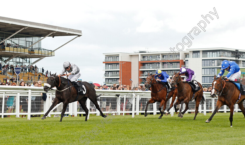 Tardis-0002 
 TARDIS (right, Oisin Murphy) catches ATTAGIRL (left) in The BetVictor St Hugh's Stakes
Newbury 13 Aug 2021 - Pic Steven Cargill / Racingfotos.com