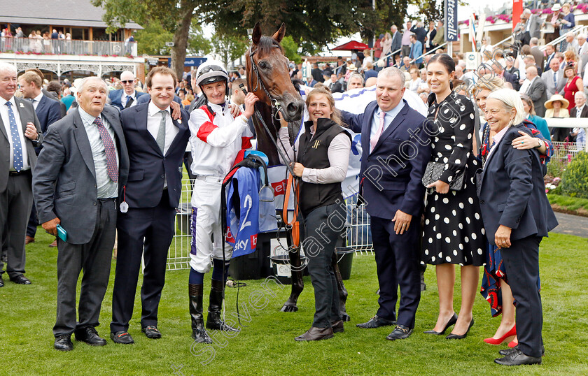 Deauville-Legend-0010 
 DEAUVILLE LEGEND (Daniel Muscutt) winner of The Sky Bet Great Voltigeur Stakes
York 17 Aug 2022 - Pic Steven Cargill / Racingfotos.com