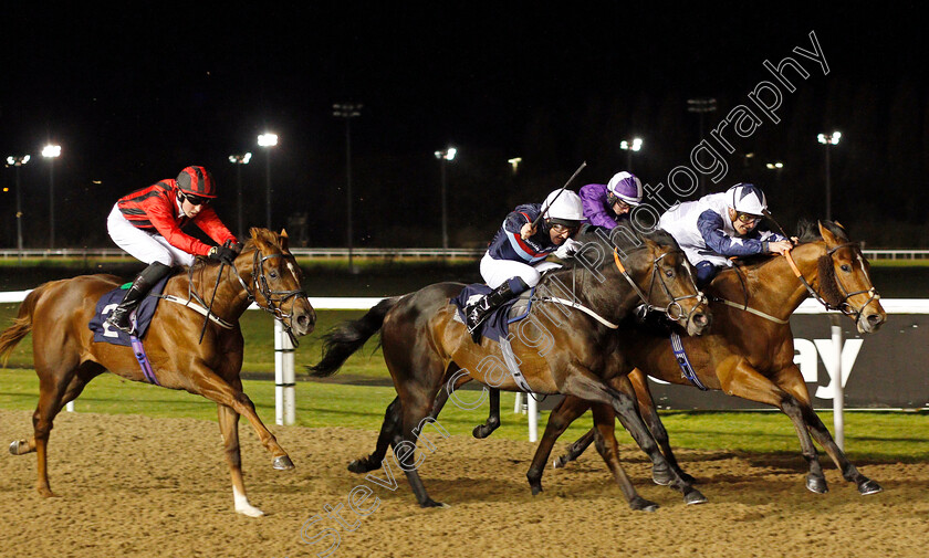 Show-Maker-0004 
 SHOW MAKER (right, Callum Rodriguez) beats REGAL ENVOY (centre) and KING OF JUNGLE (left) in The Betway Novice Stakes
Wolverhampton 11 Mar 2022 - Pic Steven Cargill / Racingfotos.com