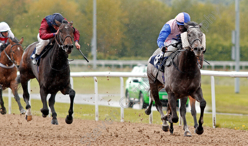 Beat-The-Breeze-0002 
 BEAT THE BREEZE (right, Tom Marquand) beats STORM CHASER (left) in The EBC Group Handicap
Wolverhampton 24 May 2021 - Pic Steven Cargill / Racingfotos.com