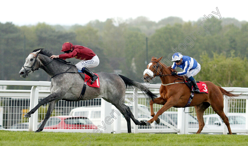 Sparkle-Roll-0003 
 SPARKLE ROLL (Oisin Murphy) beats KING POWER (right) in The Nordoff Robbins Sir George Martin Memorial Fillies Novice Stakes
Sandown 26 Apr 2019 - Pic Steven Cargill / Racingfotos.com