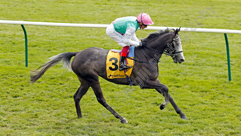 Crenelle 
 CRENELLE (Frankie Dettori)
Newmarket 1 May 2022 - Pic Steven Cargill / Racingfotos.com