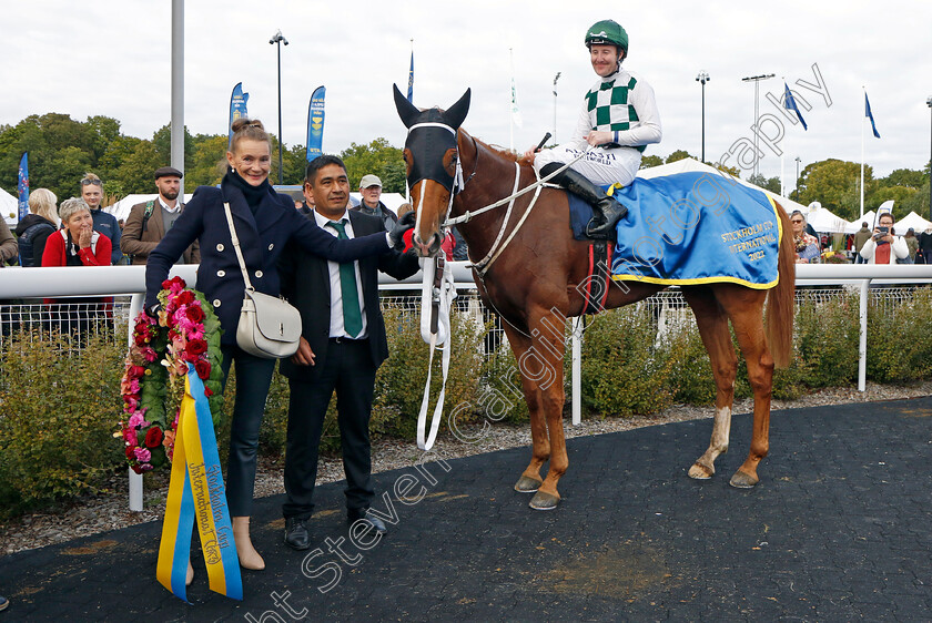 Hard-One-To-Please-0021 
 HARD ONE TO PLEASE (Pat Cosgrave) winner of The Stockholm Cup International
Bro Park, Sweden 18 Sep 2022 - Pic Steven Cargill / Racingfotos.com