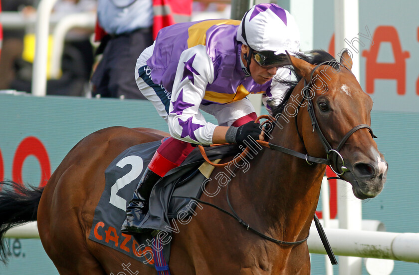 Kinross-0001 
 KINROSS (Frankie Dettori) wins The Cazoo Park Stakes
Doncaster 11 Sep 2022 - Pic Steven Cargill / Racingfotos.com