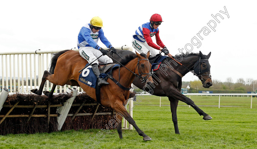 Kateira-0003 
 KATEIRA (left, Harry Skelton) beats INTHEWATERSIDE (right) in The William Hill Handicap Hurdle
Aintree 12 Apr 2024 - Pic Steven Cargill / Racingfotos.com