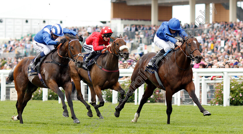 Blue-Point-0002 
 BLUE POINT (right, William Buick) beats BATTAASH (left) and MABS CROSS (centre) in The King's Stand Stakes
Royal Ascot 19 Jun 2018 - Pic Steven Cargill / Racingfotos.com