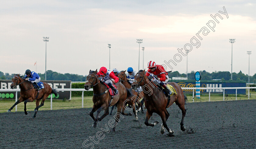 Valyrian-Steel-0002 
 VALYRIAN STEEL (right, David Egan) beats GALATA BRIDGE (centre) in The Try Our New Price Boosts At Unibet Handicap
Kempton 2 Jun 2021 - Pic Steven Cargill / Racingfotos.com