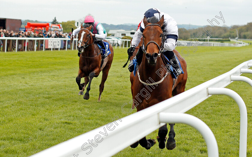 Westbrook-Bertie-0003 
 WESTBROOK BERTIE (Silvestre De Sousa) wins The Betfred Supports Jack Berry House Handicap Salisbury 29 Apr 2018 - Pic Steven Cargill / Racingfotos.com