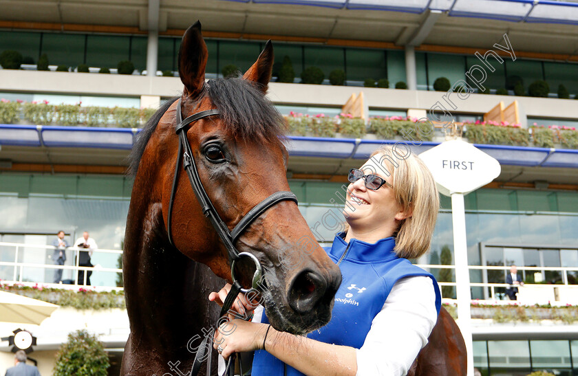 Ghostwatch-0008 
 GHOSTWATCH after The Londonmetric Noel Murless Stakes
Ascot 5 Oct 2018 - Pic Steven Cargill / Racingfotos.com