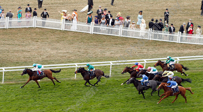 Monarchs-Glen-0002 
 MONARCHS GLEN (Frankie Dettori) wins The Wolferton Stakes
Royal Ascot 19 Jun 2018 - Pic Steven Cargill / Racingfotos.com