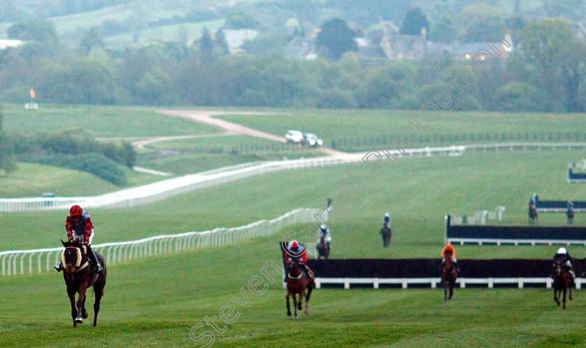 Bishops-Road-0001 
 BISHOPS ROAD (Zac Baker) wins The Junior Jumpers Open Hunters Chase
Cheltenham 3 May 2019 - Pic Steven Cargill / Racingfotos.com