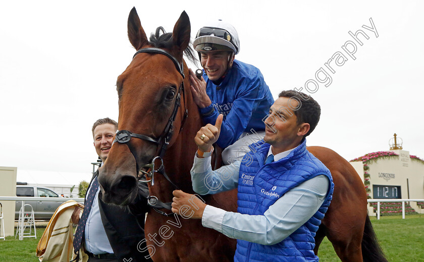 Naval-Crown-0012 
 NAVAL CROWN (James Doyle) wins The Platinum Jubilee Stakes
Royal Ascot 18 Jun 2022 - Pic Steven Cargill / Racingfotos.com