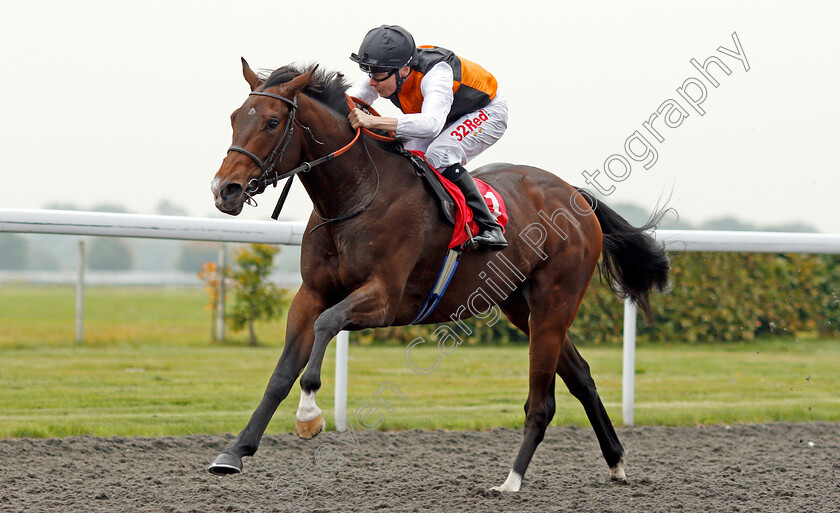 Teppal-0006 
 TEPPAL (Jamie Spencer) wins The Matchbook British Stallion Studs EBF Fillies Novice Stakes Div1 Kempton 25 Sep 2017 - Pic Steven Cargill / Racingfotos.com