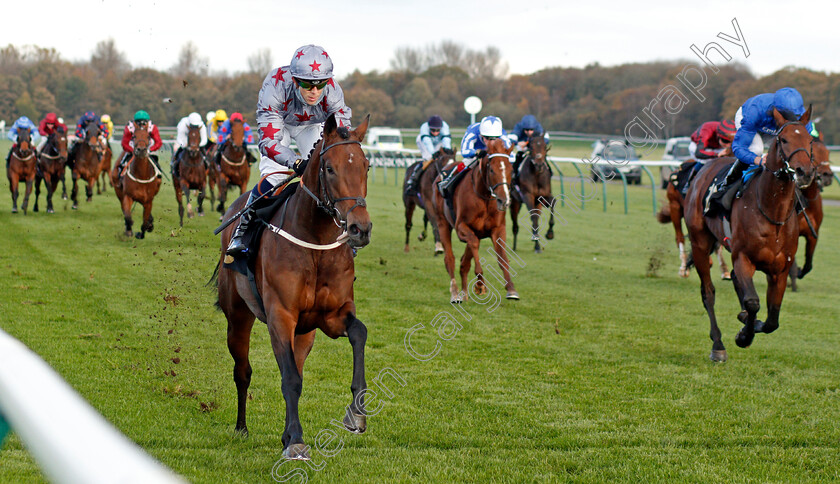 Simons-King-0003 
 SIMONS KING (Ben Curtis) wins The Beaten By A Head At Mansionbet EBF Maiden Stakes
Nottingham 4 Nov 2020 - Pic Steven Cargill / Racingfotos.com