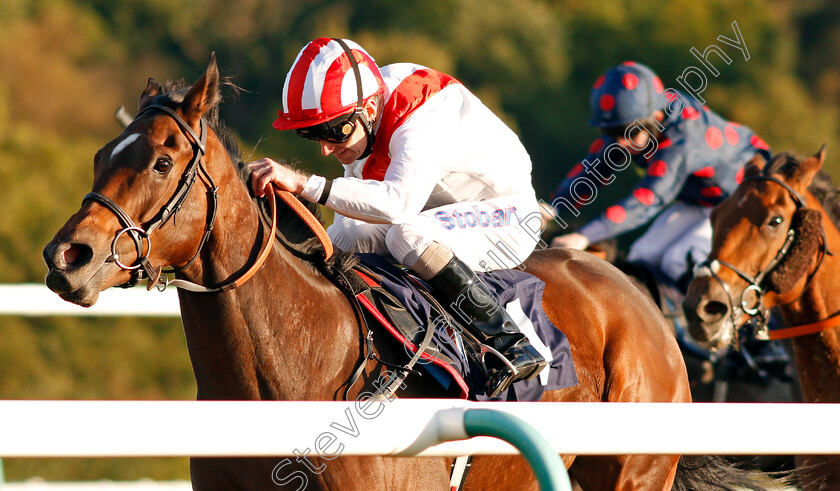 Dreaming-Time-0003 
 DREAMING TIME (Joe Fanning) wins The Racing Welfare 24 Hour Helpline 08006300443 Handicap Lingfield 5 Oct 2017 - Pic Steven Cargill / Racingfotos.com