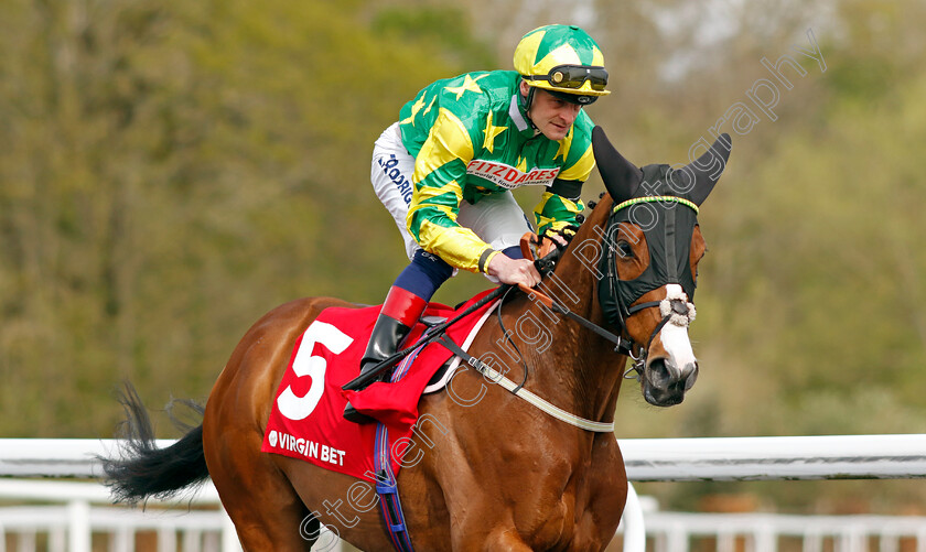 Chillingham-0001 
 CHILLINGHAM (Callum Rodriguez)
Kempton 6 Apr 2024 - Pic Steven Cargill / Racingfotos.com