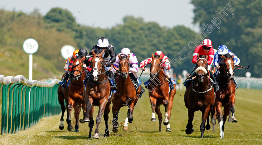 Cool-Exhibit-0002 
 COOL EXHIBIT (left, Silvestre De Sousa) wins The 188bet Mobile Bet10 Get20 EBF Novice Stakes Nottingham 22 May 2018 - Pic Steven Cargill / Racingfotos.com