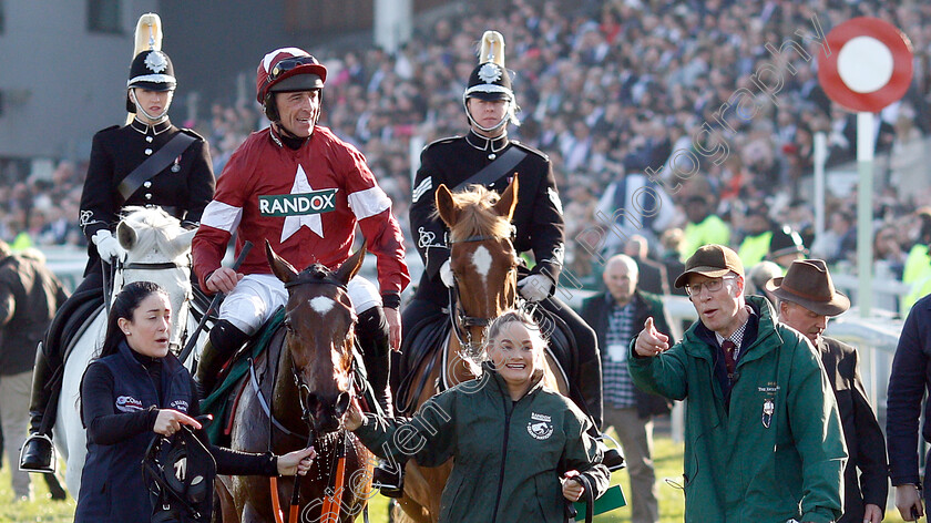 Tiger-Roll-0015 
 TIGER ROLL (Davy Russell) after The Randox Health Grand National 
Aintree 6 Apr 2019 - Pic Steven Cargill / Racingfotos.com