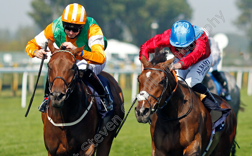 Colony-Queen-0005 
 COLONY QUEEN (left, Robert Havlin) beats DUSK (right) in The British EBF Premier Fillies Handicap
Yarmouth 15 Sep 2020 - Pic Steven Cargill / Racingfotos.com