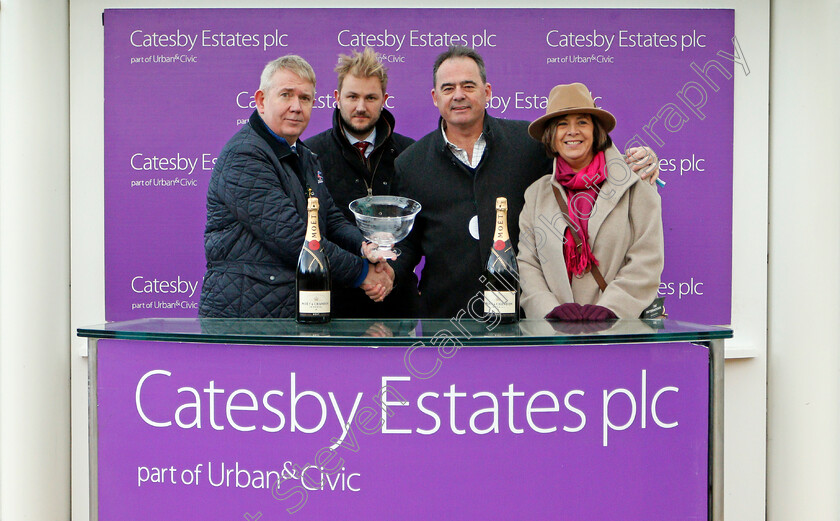 Repetitio-0006 
 Presentation for The Catesby Handicap Hurdle
Cheltenham 13 Dec 2019 - Pic Steven Cargill / Racingfotos.com