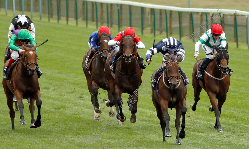 Isaan-Queen-0002 
 ISAAN QUEEN (Oisin Murphy) beats WATCHMYEVERYMOVE (left) in The Bombardier Beer Nursery
Yarmouth 20 Sep 2018 - Pic Steven Cargill / Racingfotos.com