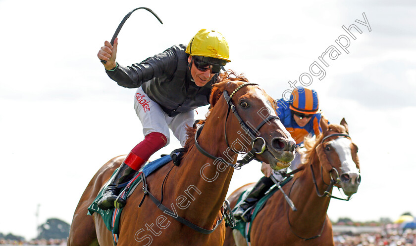 Stradivarius-0008 
 STRADIVARIUS (Frankie Dettori) wins The Weatherbys Hamilton Lonsdale Cup
York 23 Aug 2019 - Pic Steven Cargill / Racingfotos.com