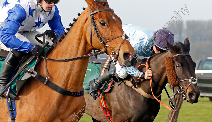 If-You-Say-Run-0005 
 IF YOU SAY RUN (Bryony Frost) blunders 
Bangor-On-Dee 7 Feb 2020 - Pic Steven Cargill / Racingfotos.com