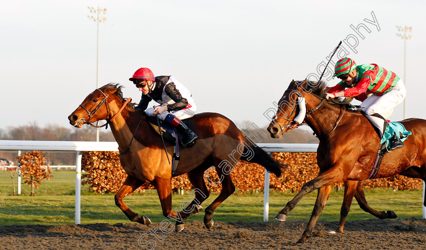 Katie-Lee-0002 
 KATIE LEE (Fran Berry) wins The 100% Profit Boost At 32Redsport.com Handicap
Kempton 4 Jan 2019 - Pic Steven Cargill / Racingfotos.com