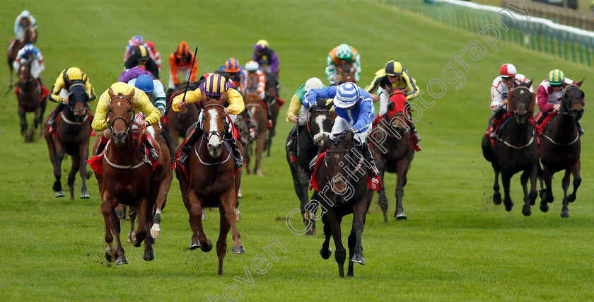 Stratum-0002 
 STRATUM (right, Jason Watson) beats PARTY PLAYBOY (2nd left) and SUMMER MOON (left) in The Emirates Cesarewitch Handicap
Newmarket 12 Oct 2019 - Pic Steven Cargill / Racingfotos.com