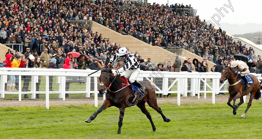 Pearl-Of-The-West-0001 
 PEARL OF THE WEST (Sean Bowen) wins The Masterson Holdings Hurdle
Cheltenham 27 Oct 2018 - Pic Steven Cargill / Racingfotos.com