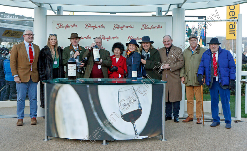 Diesel-D Allier-0007 
 Presentation for The Glenfarclas Crystal Cup Cross Country Handicap Chase won by DIESEL D'ALLIER
Cheltenham 10 Dec 2021 - Pic Steven Cargill / Racingfotos.com