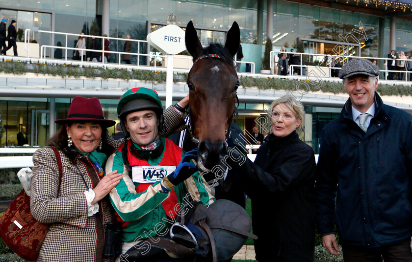 Eden-Du-Houx-0006 
 EDEN DU HOUX (Tom Scudamore) with owner Caroline Tisdall and David Pipe after The St Andrews Holdings Championship Standard Open National Hunt Flat Race
Ascot 21 Dec 2018 - Pic Steven Cargill / Racingfotos.com